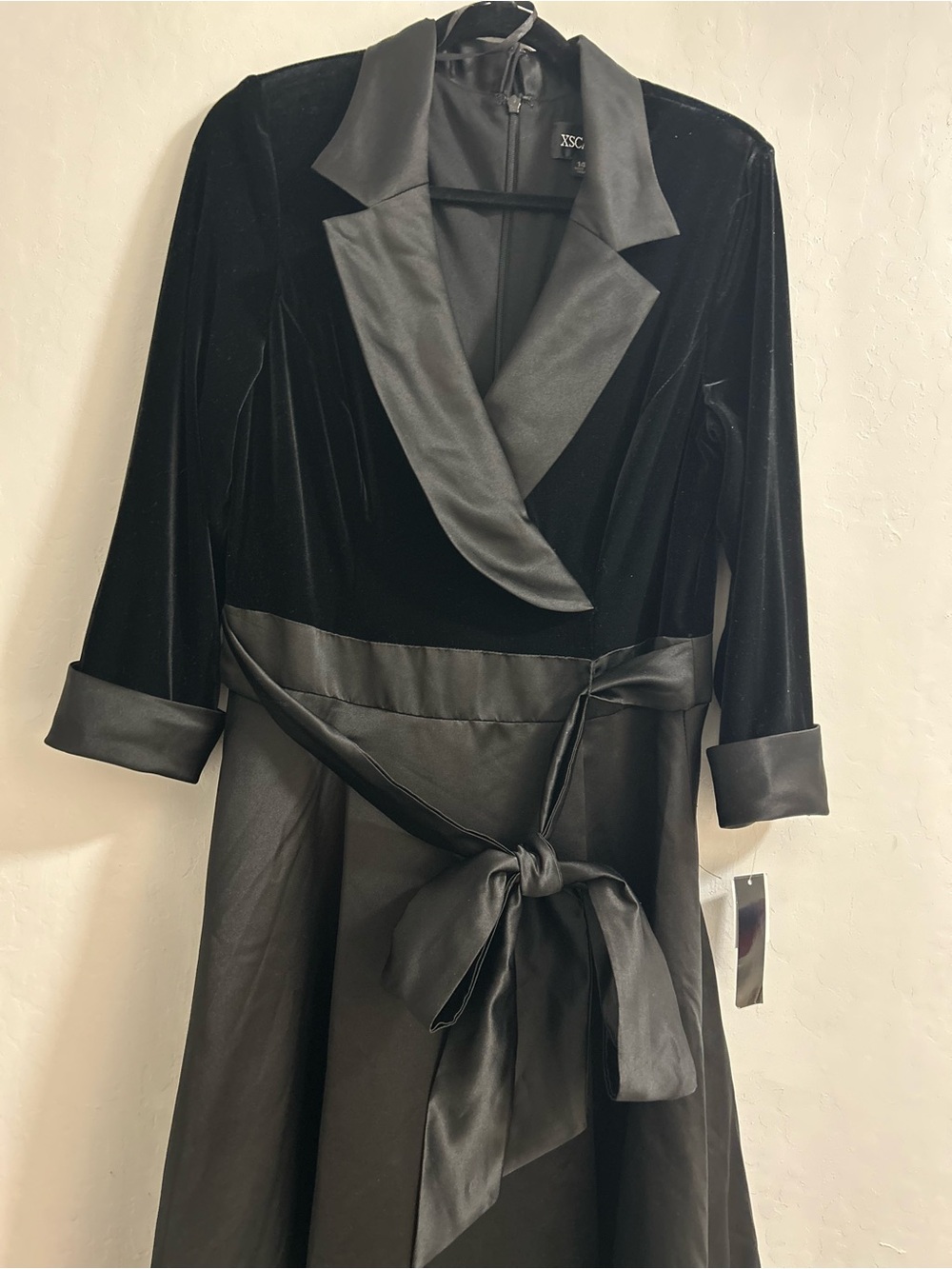 XSCAPE Black Velvet & Satin Wrap Waist Dress - Picture 3 of 8